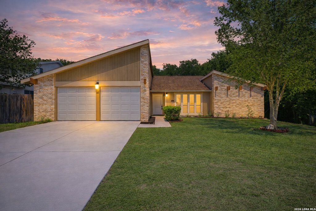 13450 EL MIRADOR ST, San Antonio, TX 78233