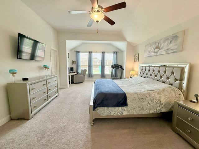 2211 Grassland Avenue, Melissa, TX 75454