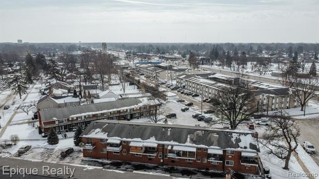 2121 Clawson Avenue 205, Royal Oak, MI 48073