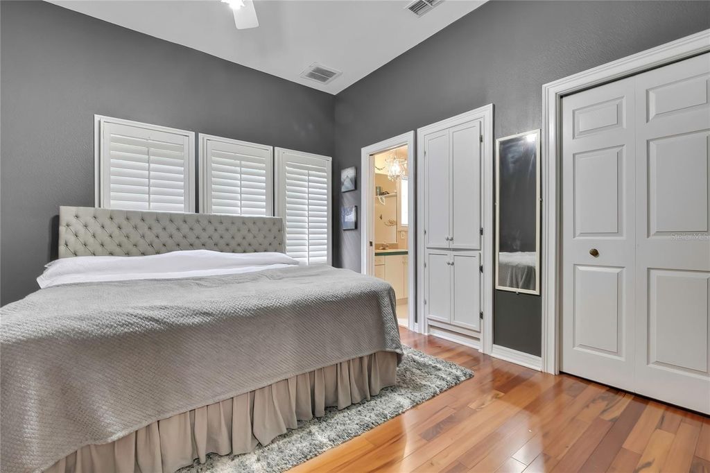 Image 28 of property listing at 5037 WILLOW OAK LANE, Spring Hill, FL 34607