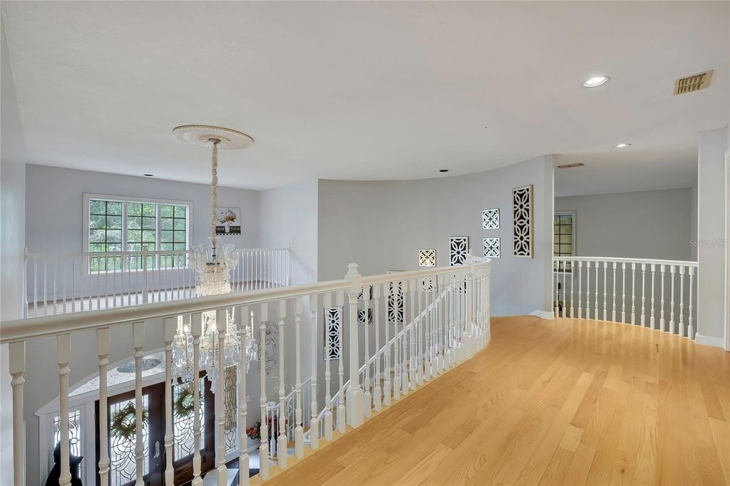 Image 43 of property listing at 5037 WILLOW OAK LANE, Spring Hill, FL 34607