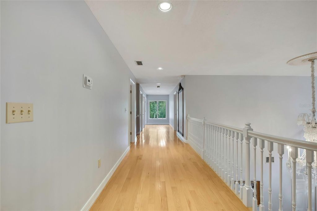 Image 44 of property listing at 5037 WILLOW OAK LANE, Spring Hill, FL 34607