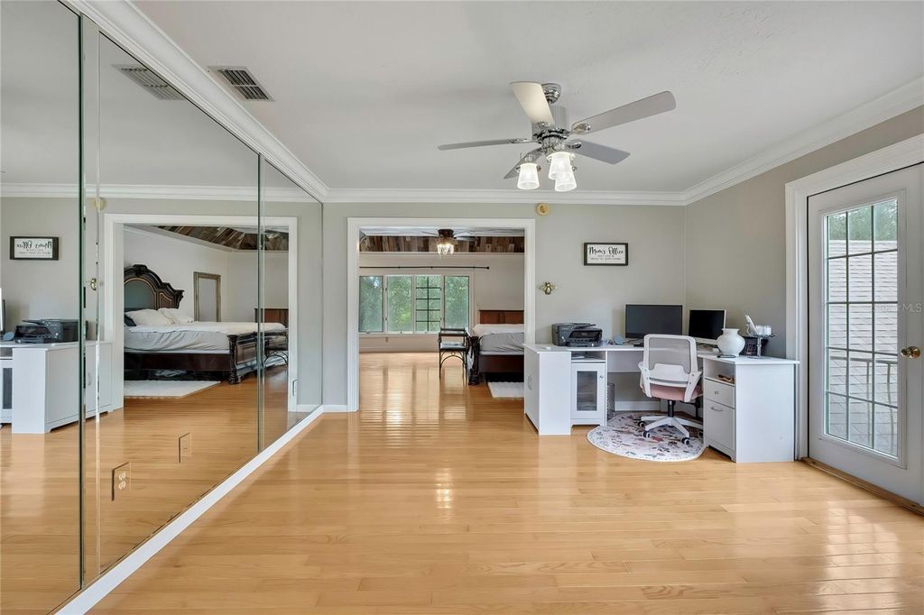 Image 45 of property listing at 5037 WILLOW OAK LANE, Spring Hill, FL 34607