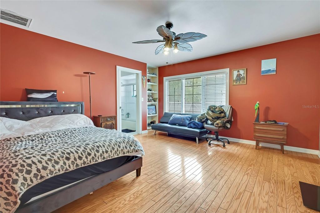 Image 60 of property listing at 5037 WILLOW OAK LANE, Spring Hill, FL 34607