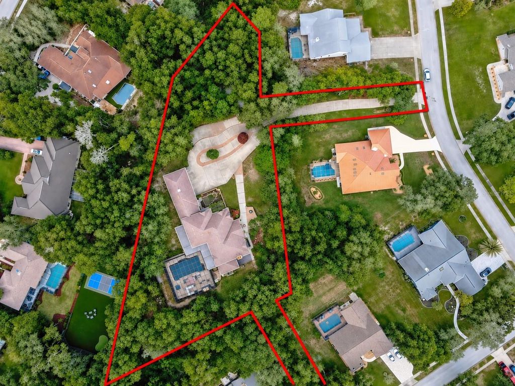 Image 7 of property listing at 5037 WILLOW OAK LANE, Spring Hill, FL 34607