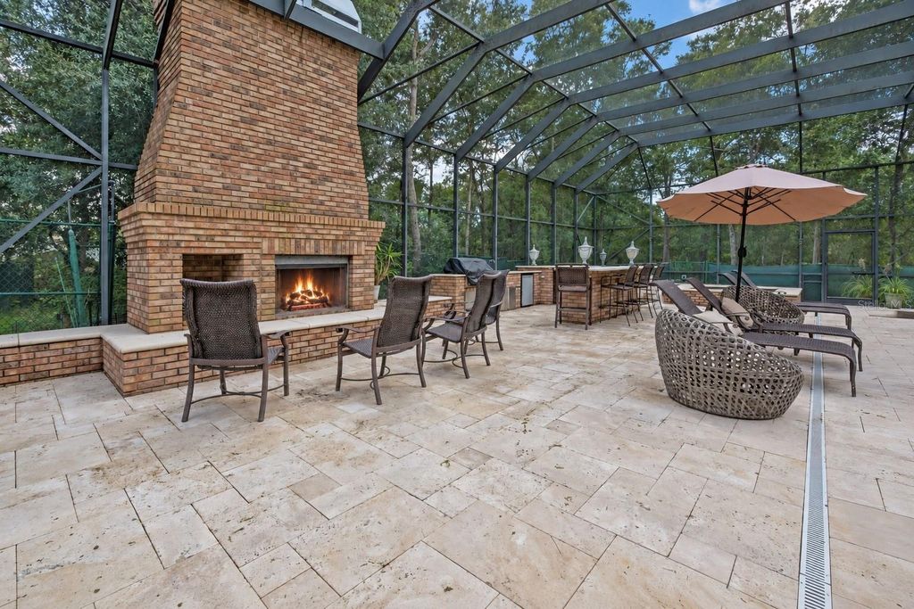 Image 77 of property listing at 5037 WILLOW OAK LANE, Spring Hill, FL 34607