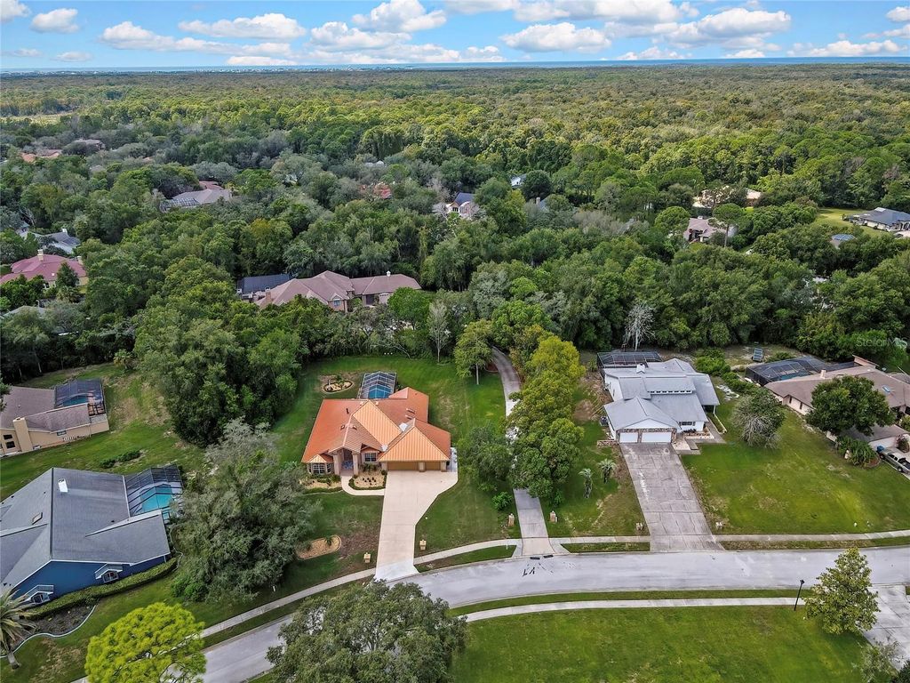 Image 90 of property listing at 5037 WILLOW OAK LANE, Spring Hill, FL 34607