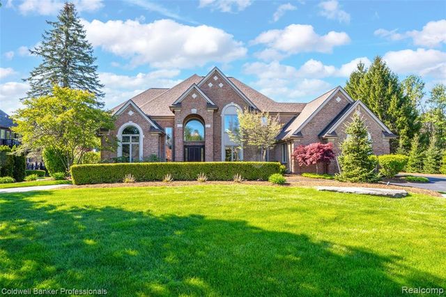 2531 Cedar Brook Court, Rochester Hills, MI 48309