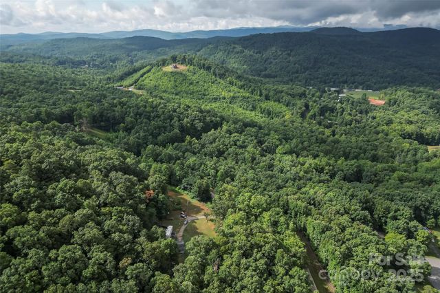 3515 High Peak Valley, Valdese, NC 28690