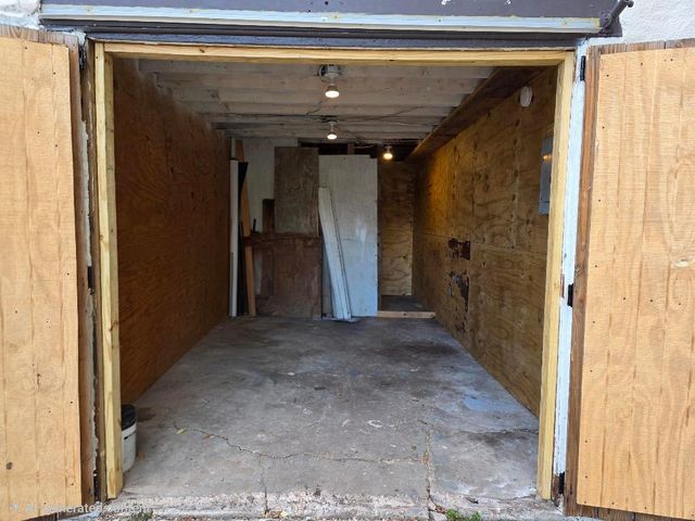 803 Selkirk Street, West Palm Beach, FL 33405