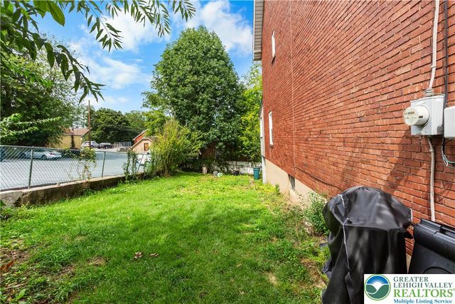 427 Selfridge Street, Bethlehem City, PA 18015