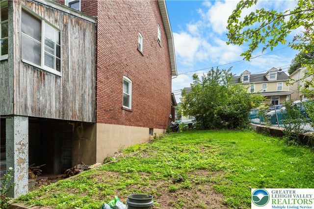 427 Selfridge Street, Bethlehem City, PA 18015