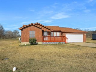 707 Doris Lane, Gunter, TX 75058