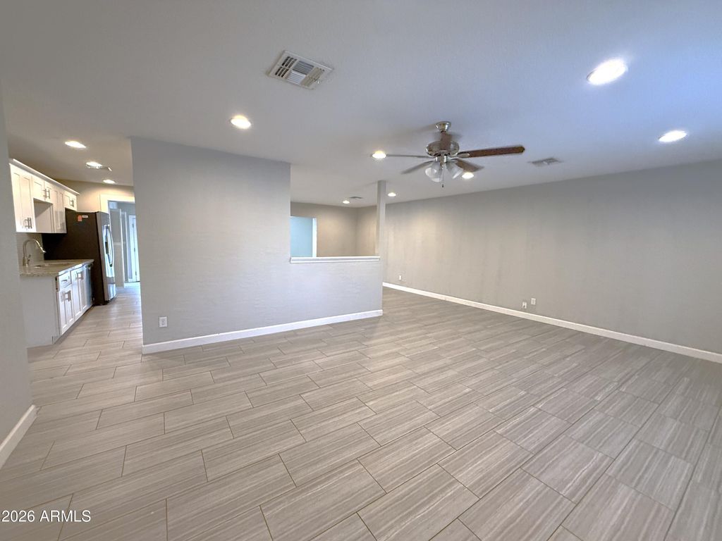 224 E MINTON Drive, Tempe, AZ 85282 — photo 2