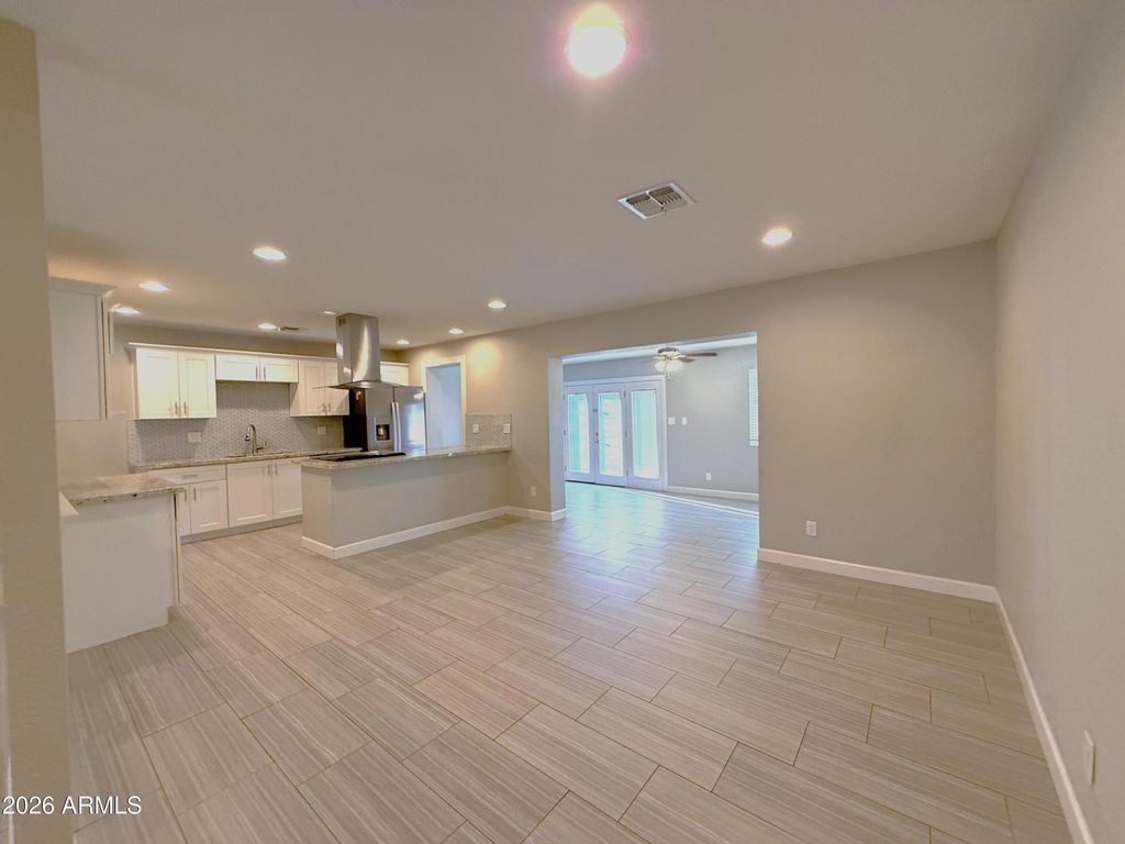224 E MINTON Drive, Tempe, AZ 85282 — photo 3