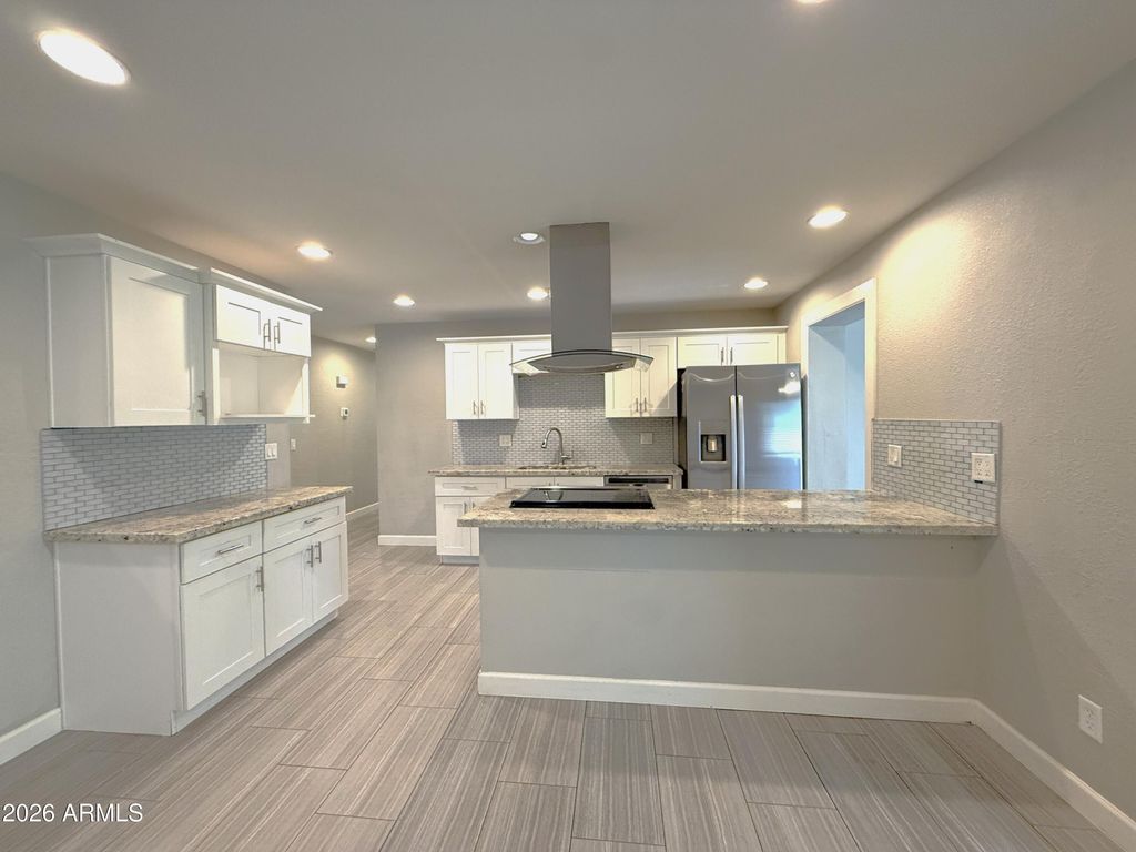 224 E MINTON Drive, Tempe, AZ 85282 — photo 5