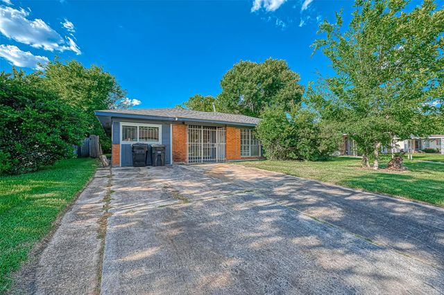 4307 Akard Street, Houston, TX 77047
