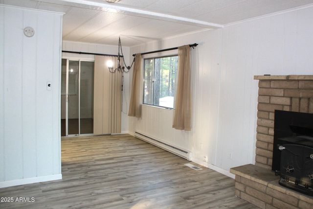 901 N 46TH Drive, Show Low, AZ 85901