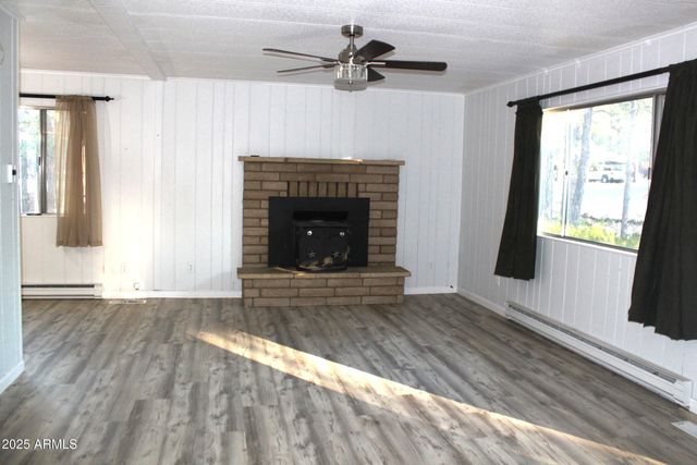 901 N 46TH Drive, Show Low, AZ 85901