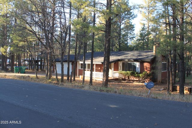 901 N 46TH Drive, Show Low, AZ 85901