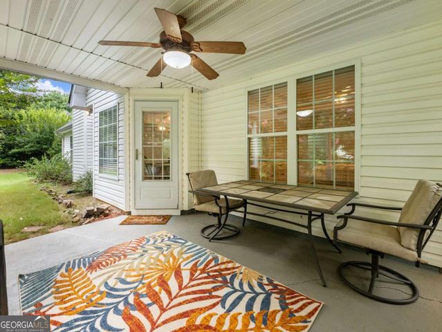 835 Winding Grove Lane, Loganville, GA 30052