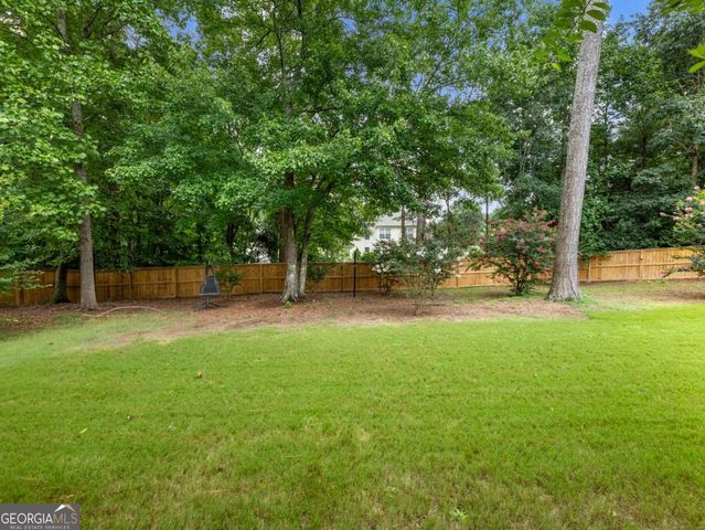 835 Winding Grove Lane, Loganville, GA 30052