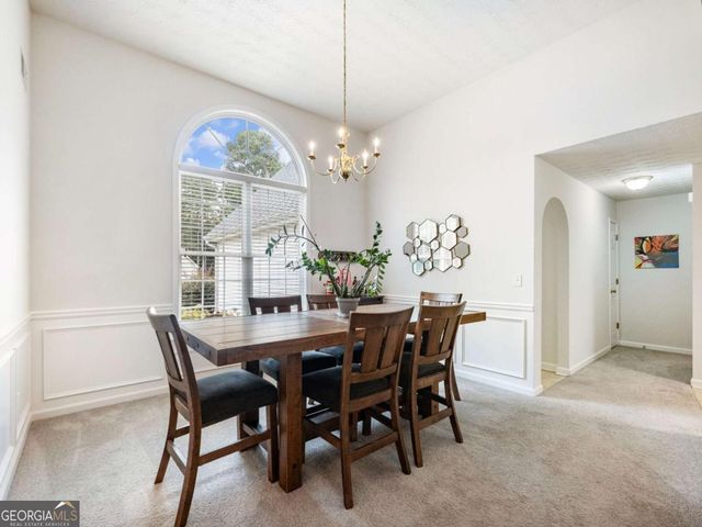 835 Winding Grove Lane, Loganville, GA 30052