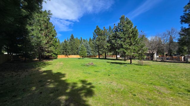 2917 Cantara Road, Mount Shasta, CA 96067
