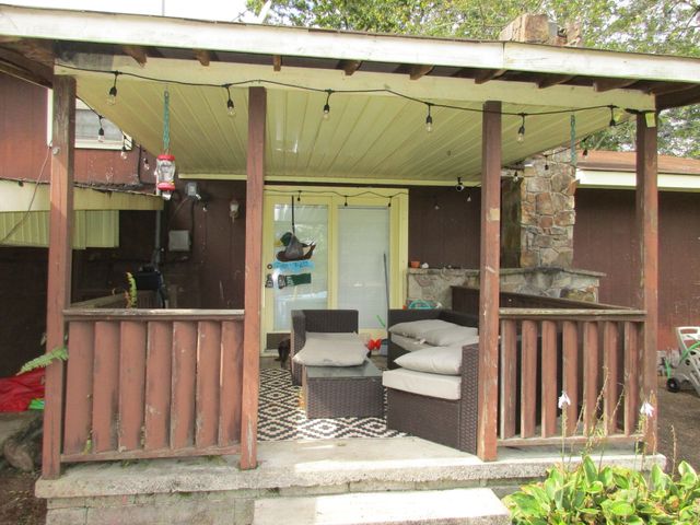 55 19th St, Tracy City, TN 37387