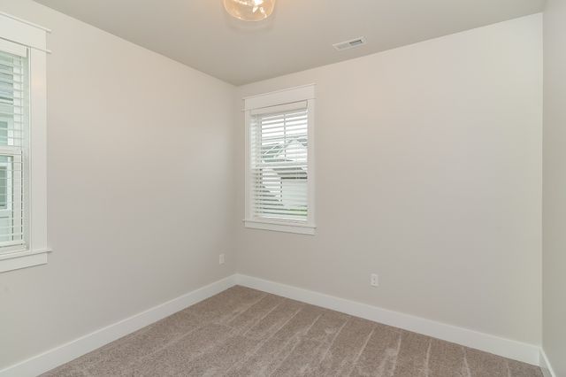 228 Sounder Cir, La Vergne, TN 37086