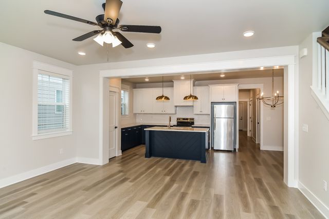 228 Sounder Cir, La Vergne, TN 37086