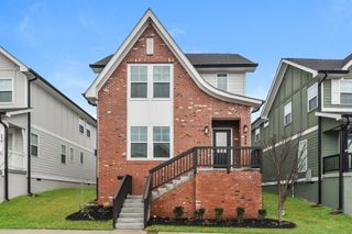 228 Sounder Cir, La Vergne, TN 37086