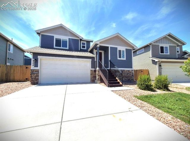 6868 Alsea Drive, Colorado Springs, CO 80925