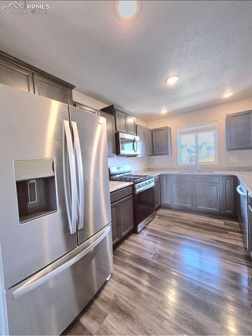 6868 Alsea Drive, Colorado Springs, CO 80925