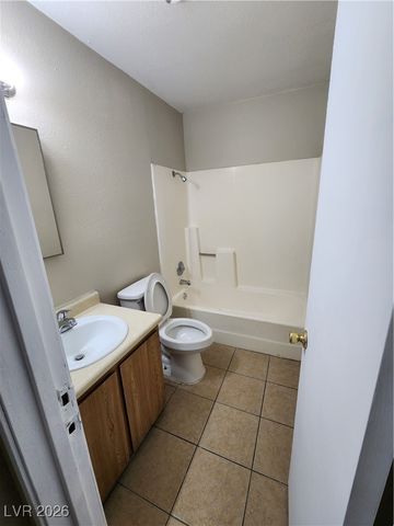 628 Triest Court, Las Vegas, NV 89110