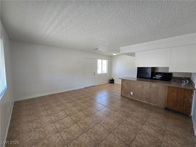 628 Triest Court, Las Vegas, NV 89110