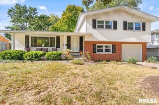 105 Dickinson Road, Springfield, IL 62704