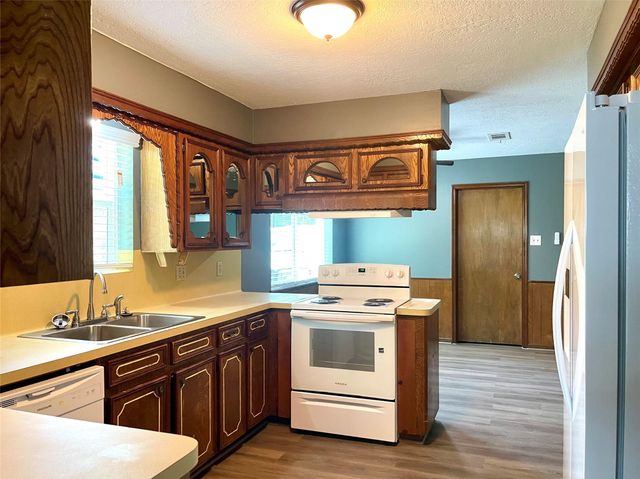 9626 Hearthwood Drive, Houston, TX 77040