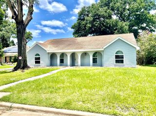 9626 Hearthwood Drive, Houston, TX 77040