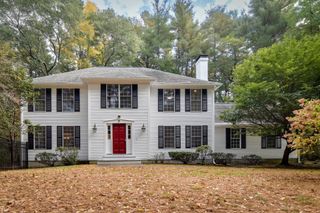 81 Tisdale Drive, Dover, MA 02030