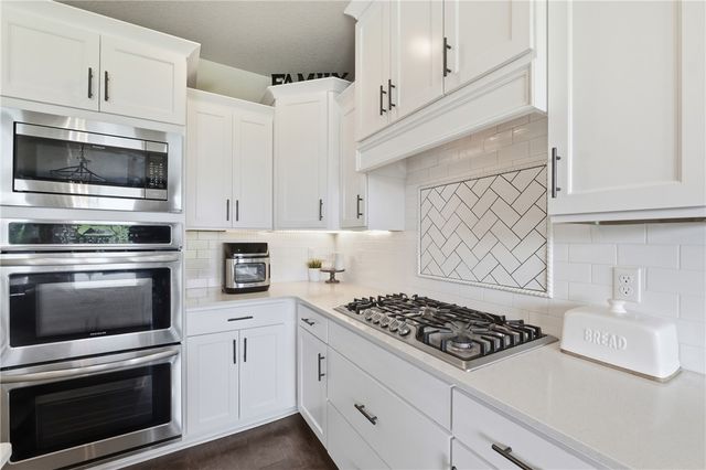 13615 Bethel Blacktop Road, Farmington, AR 72730