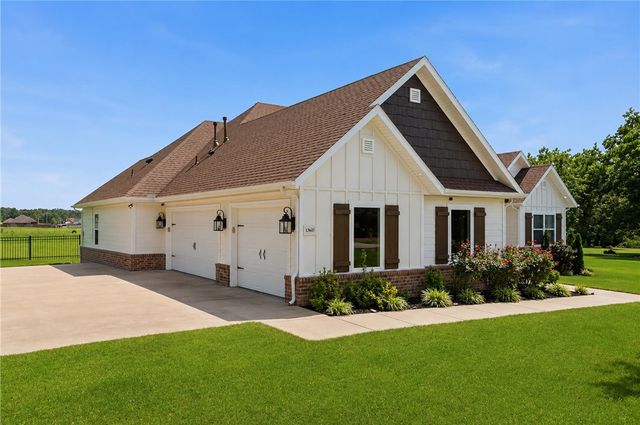 13615 Bethel Blacktop Road, Farmington, AR 72730