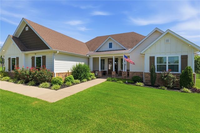 13615 Bethel Blacktop Road, Farmington, AR 72730