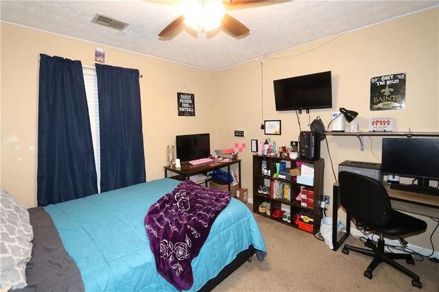 9396 Forest Knoll Drive, Jonesboro, GA 30238