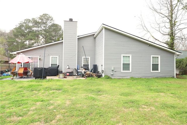 9396 Forest Knoll Drive, Jonesboro, GA 30238