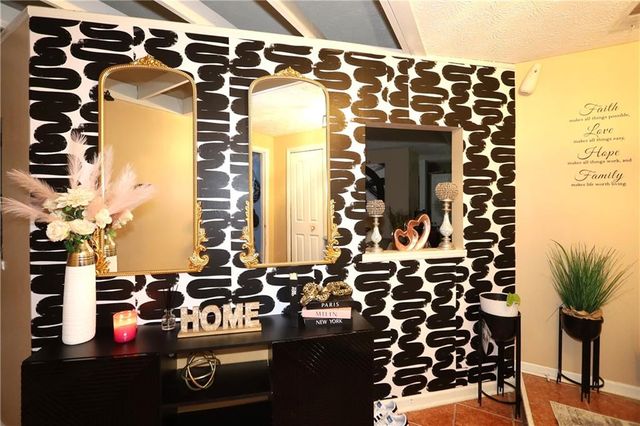 9396 Forest Knoll Drive, Jonesboro, GA 30238