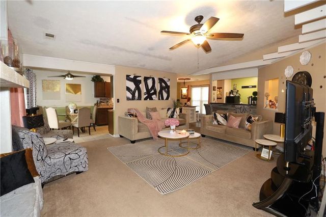 9396 Forest Knoll Drive, Jonesboro, GA 30238