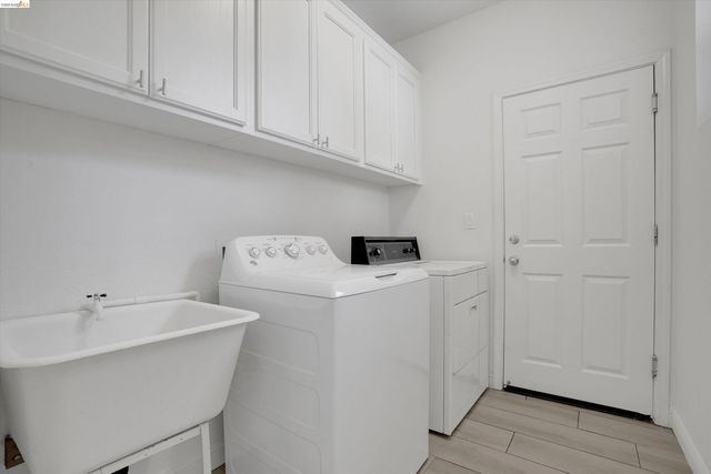14 Renoir Ct, Oakley, CA 94561