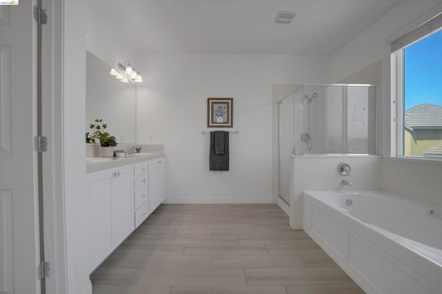 14 Renoir Ct, Oakley, CA 94561
