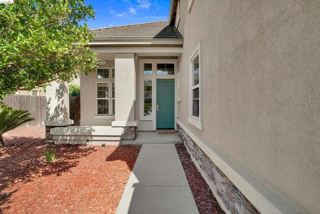 14 Renoir Ct, Oakley, CA 94561
